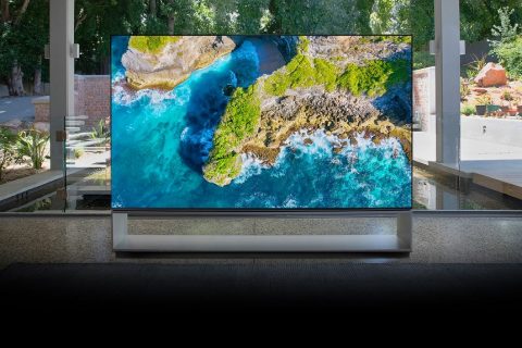 LG lập kỷ lục TV OLED 8K kích thước lớn nhất tại Việt Nam